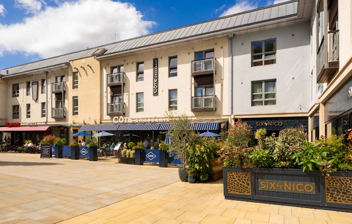 cabot circus from the outside